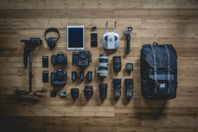fotografická technika a príslušenstvo pre začiatočníkov aj profesionálov objektívy a fotoaparáty